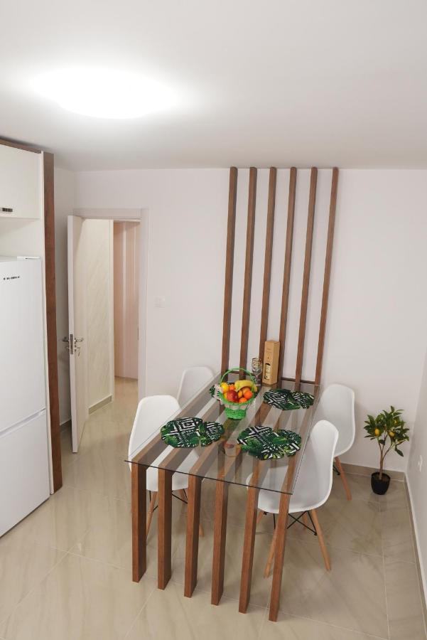 Apartments Manitovac M Nikšić 외부 사진